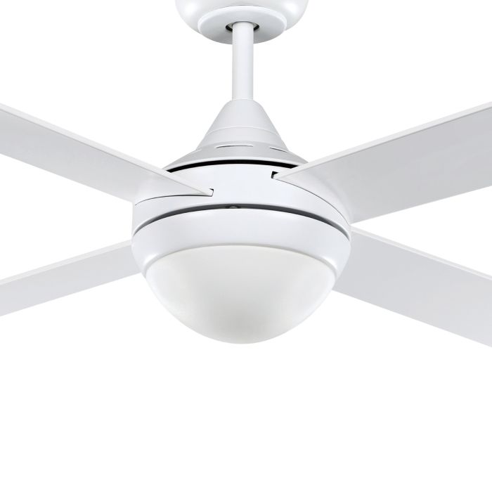 STRADBROKE 48 DC ceiling fan with E27 light