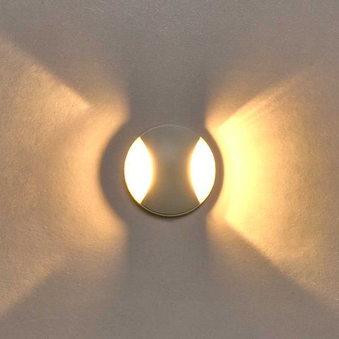 Kroll 2-12v-WH-5K Exterior Wall Light