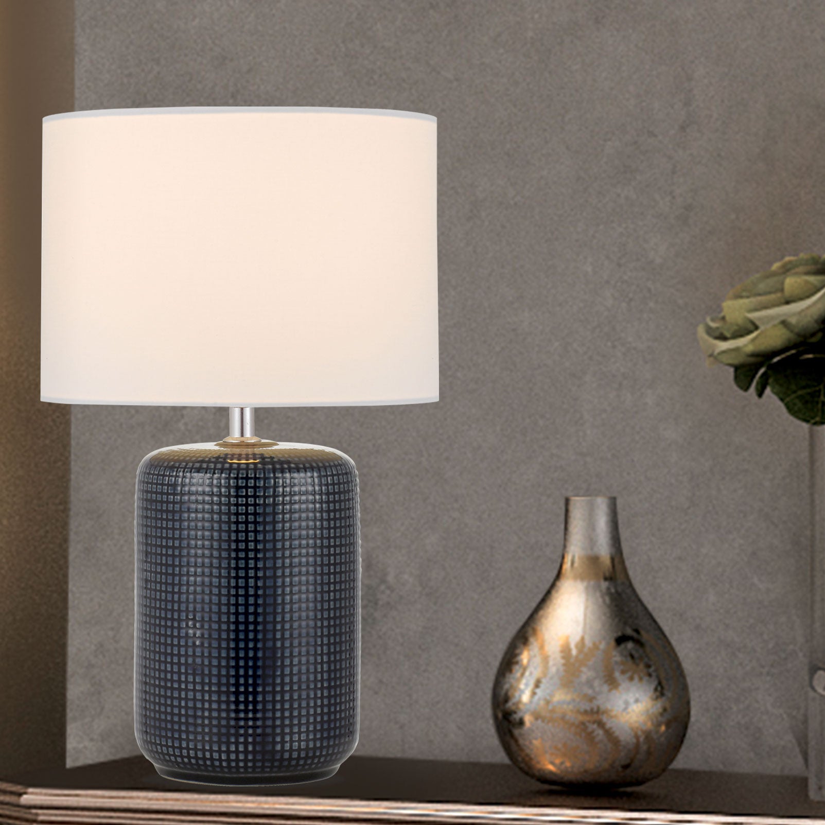 HYDE TABLE LAMP