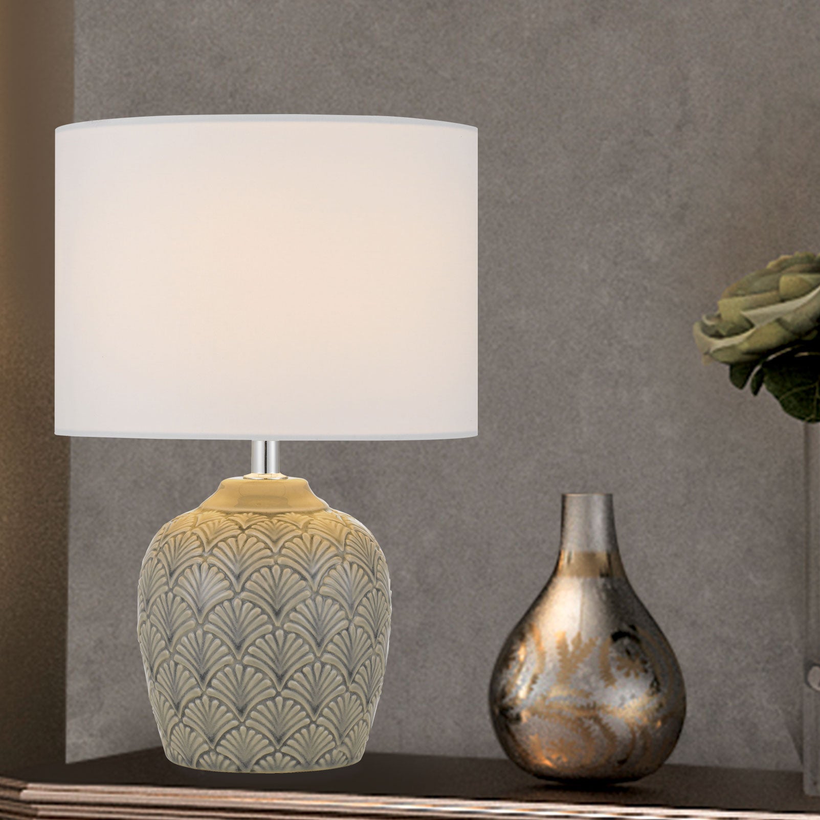 INDO TABLE LAMP