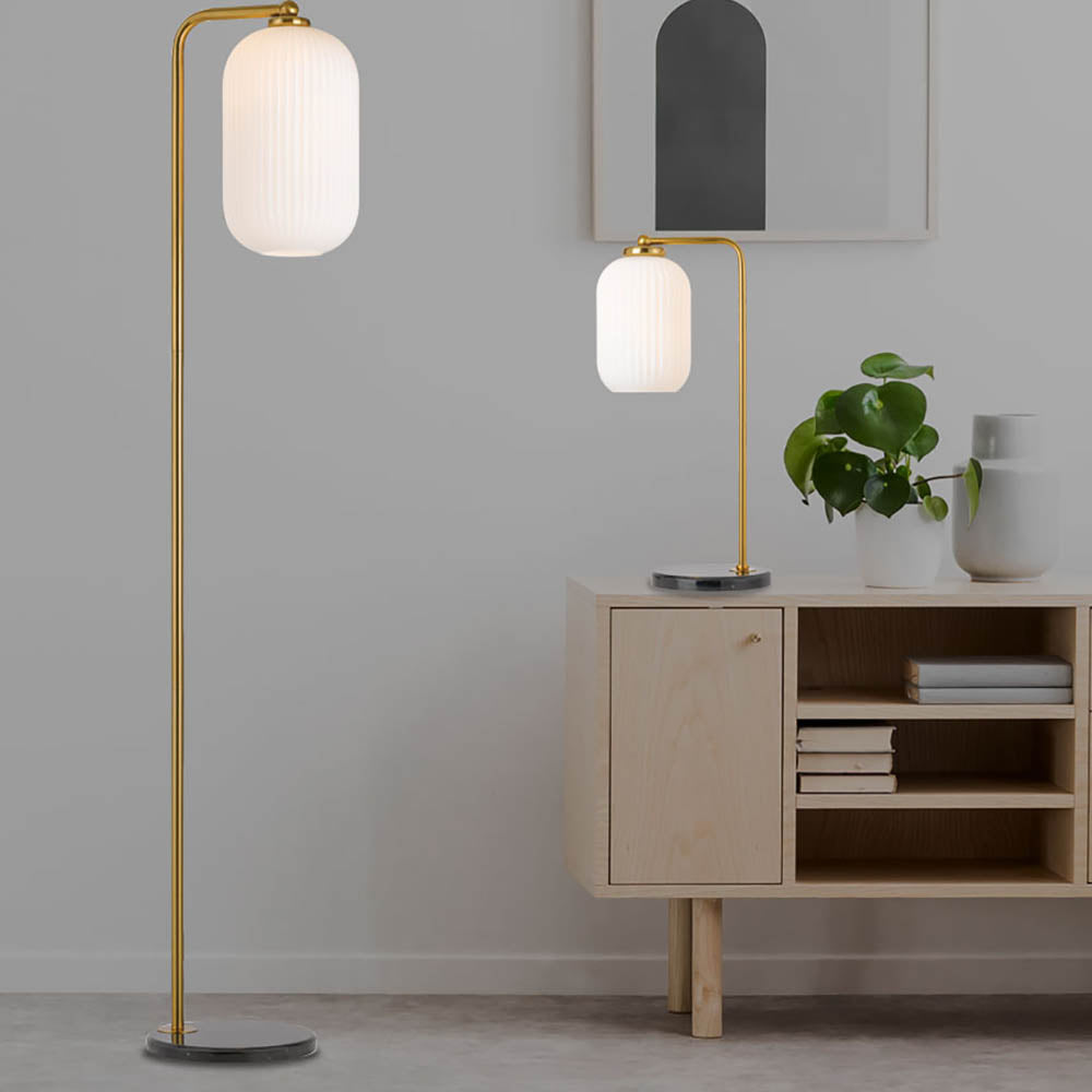 LARK TABLE LAMP